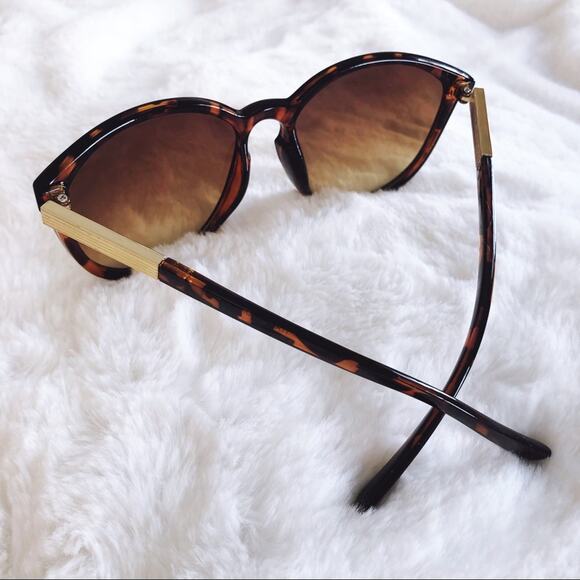 Celia Tortoise Brown Cat Eye Full Rim Sunglasses - Picture 7 of 9